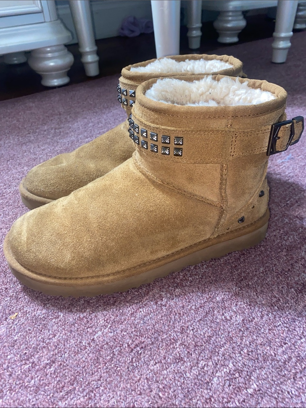 Uggs Studded Ankle Boot - Tan